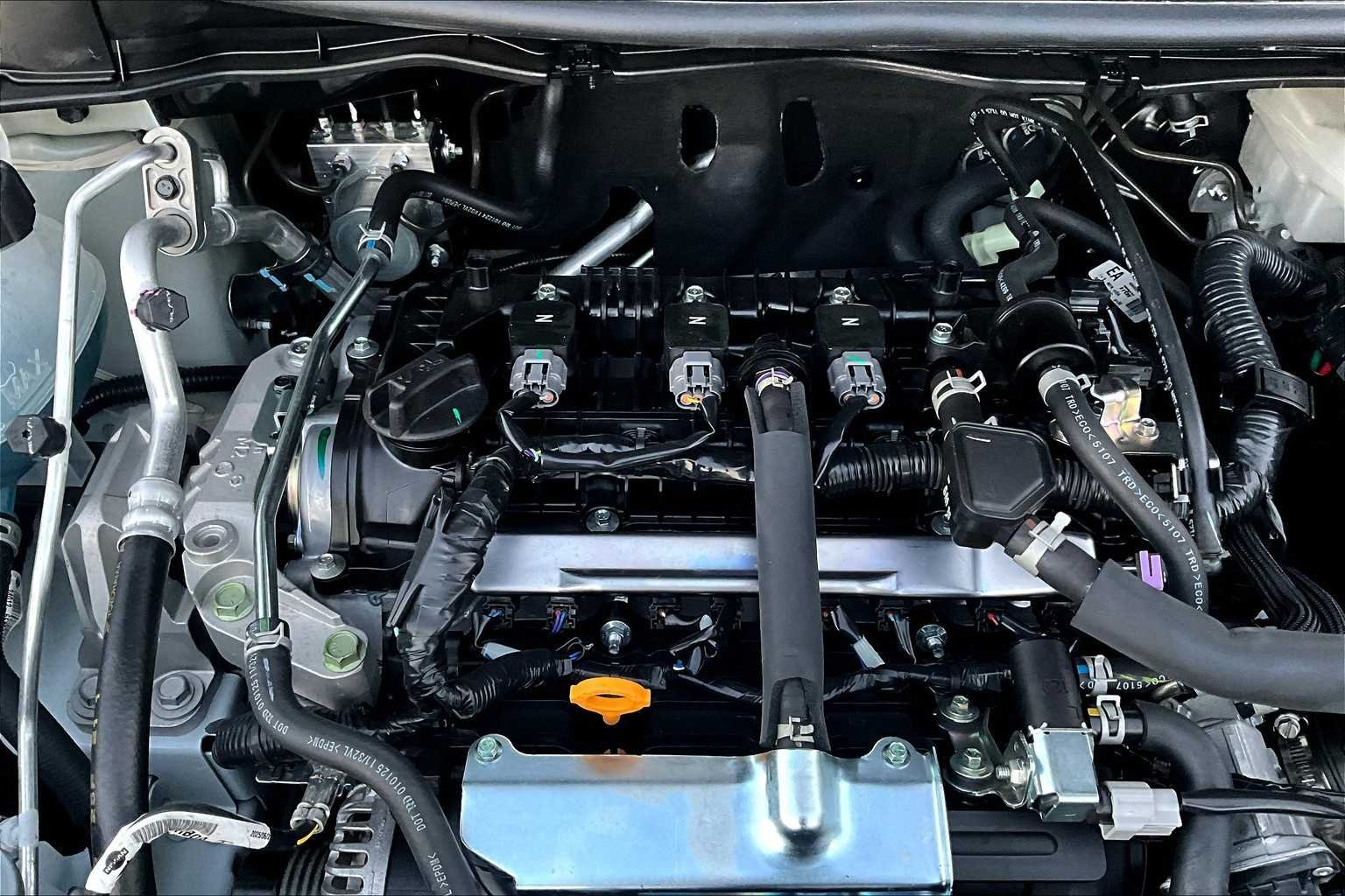 2025 Nissan Versa Sedan SV - Photo 17