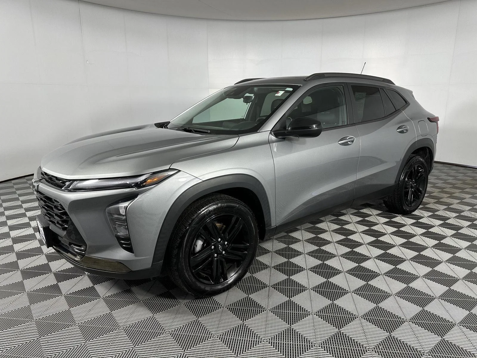 Used 2024 Sterling Gray Metallic Chevrolet ACTIV image 4