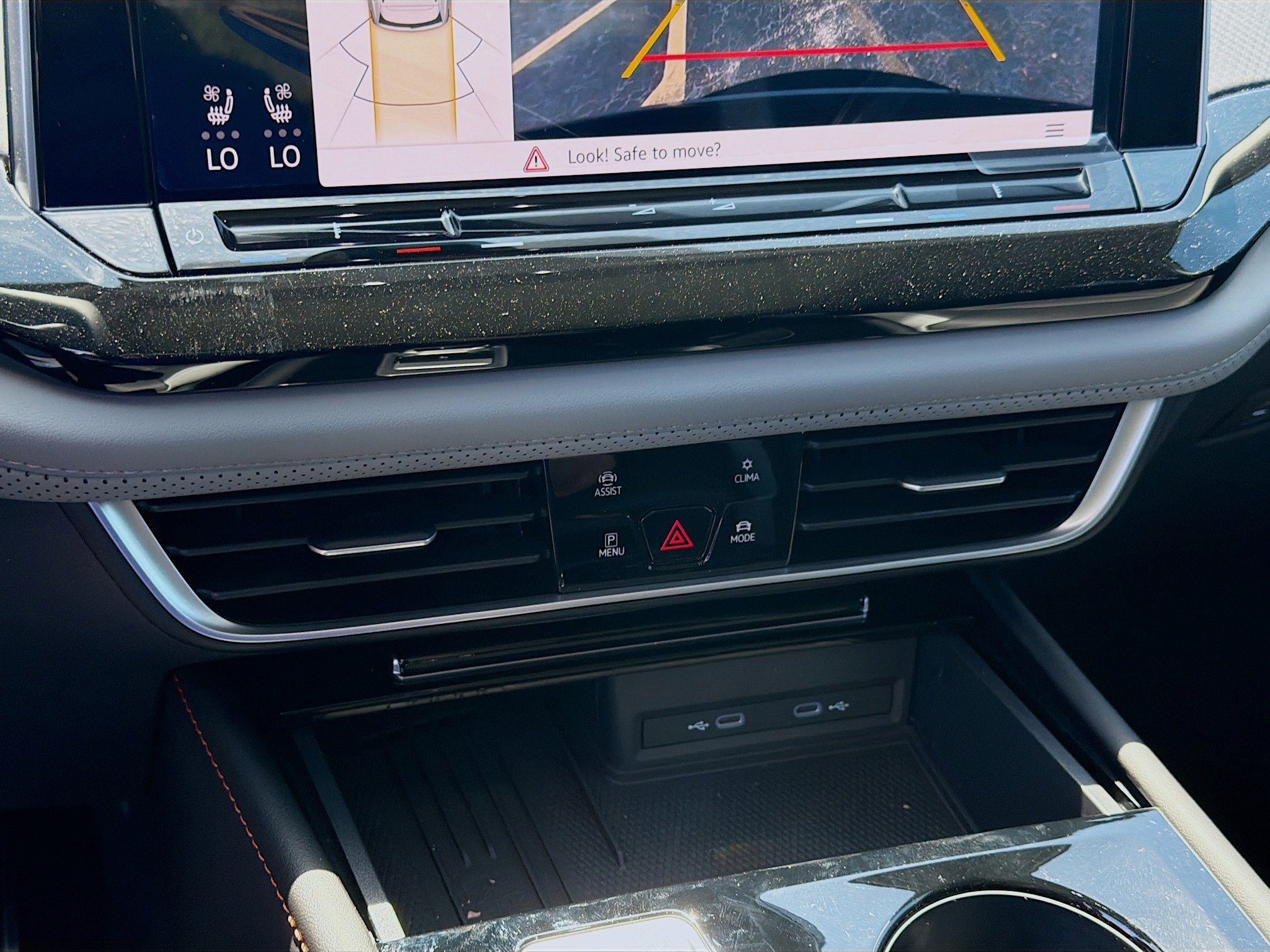 New 2026 White Pearl Volkswagen 2.0T Peak Edition image 14
