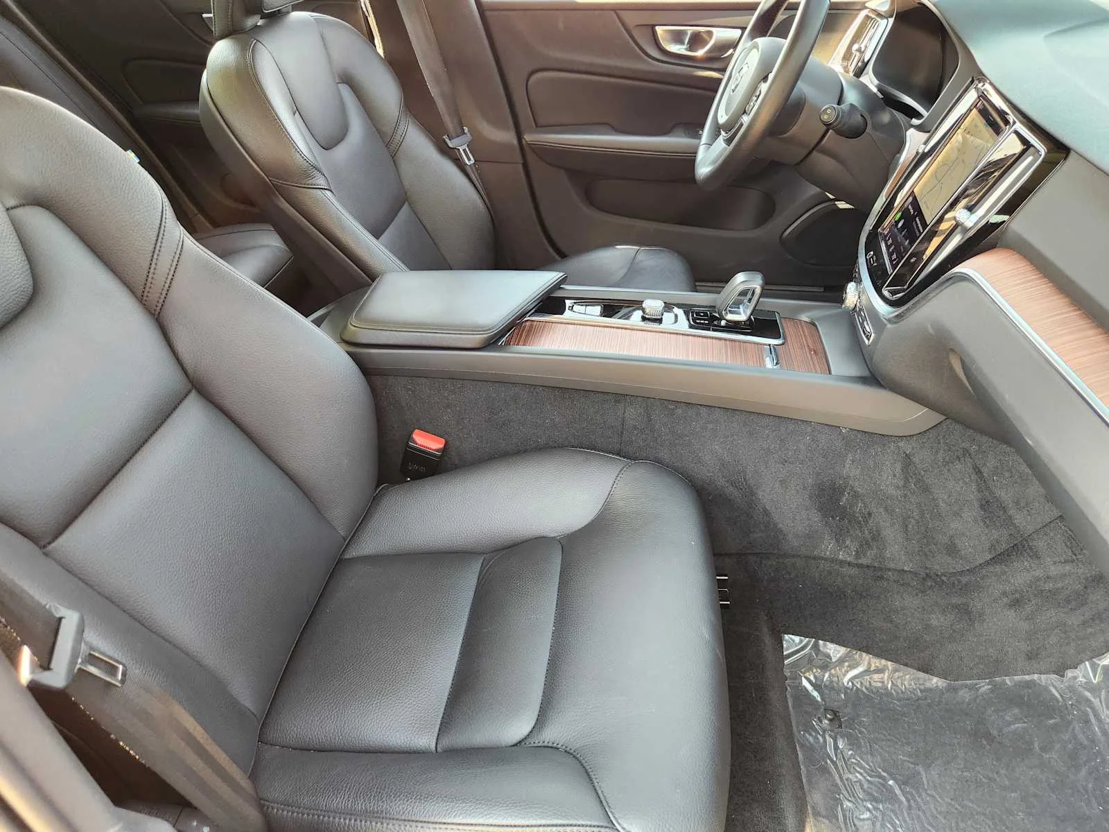2024 Volvo V60 Cross Country Plus - Photo 14