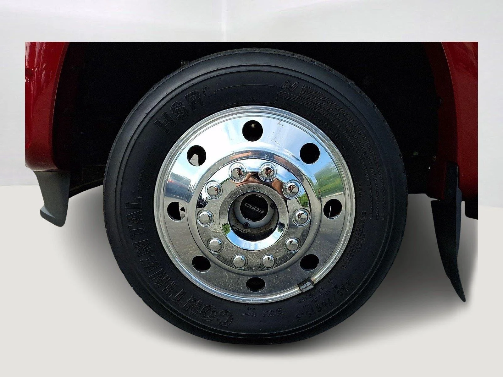 Used 2015 Ruby Red Metallic Tinted Clearcoat Ford Platinum image 8