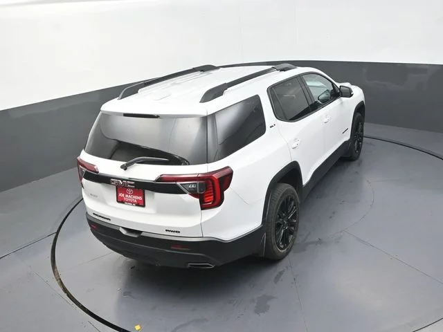 Used 2023 White GMC SLT image 28