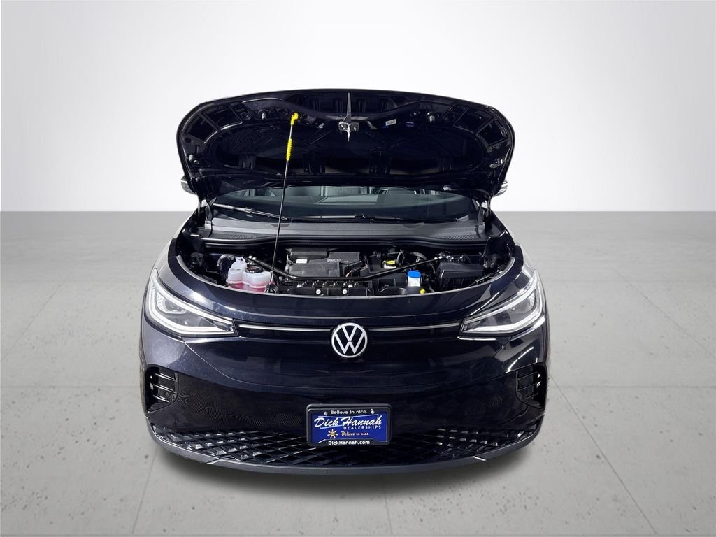 Certified Used 2023 Deep Black Volkswagen Pro S image 24