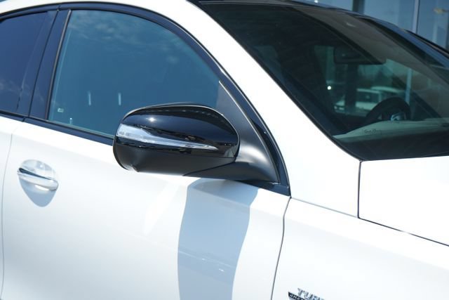 New 2026 MANUFAKTUR Moonlight White Metallic Mercedes-Benz AMG® GLE 53 4MATIC+ Coupe image 53