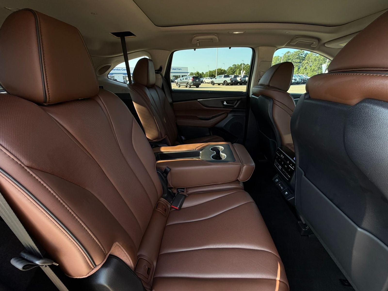 Used 2024 Majestic Black Pearl Acura Advance image 30