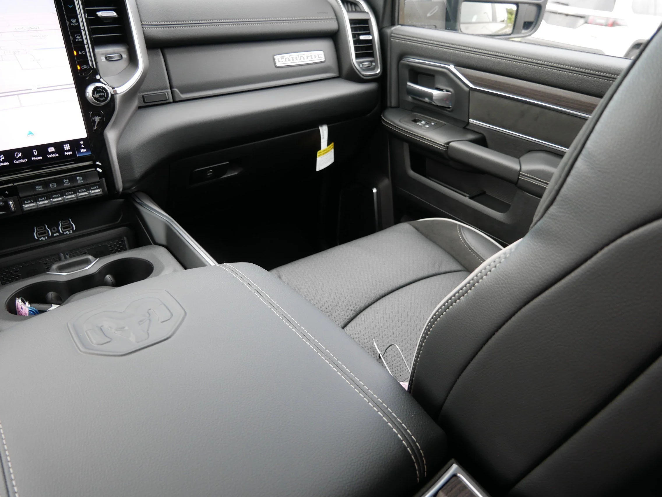 New 2027 Ceramic Gray Clear-Coat Exterior Paint RAM Laramie image 11