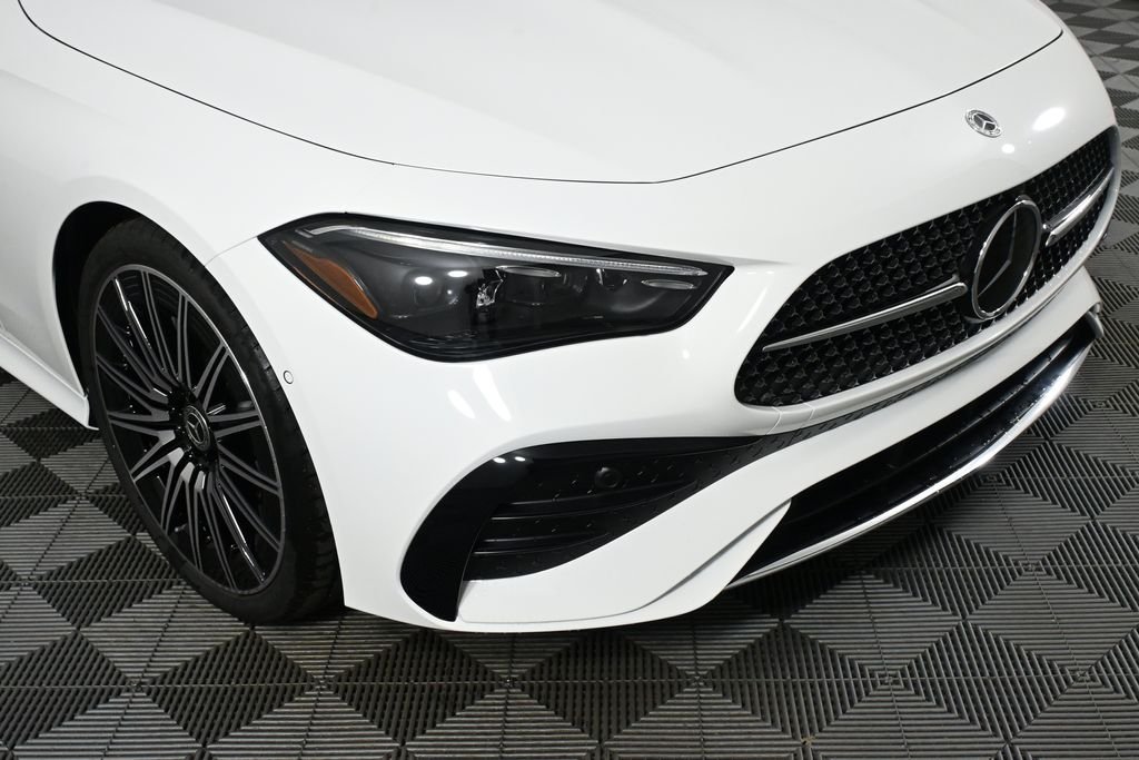 New 2026 Polar White Mercedes-Benz CLE 300 image 32