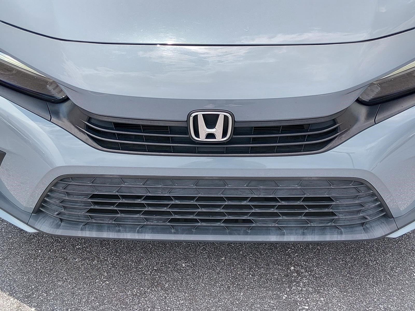Used 2022 Sonic Gray Pearl Honda Sport image 9
