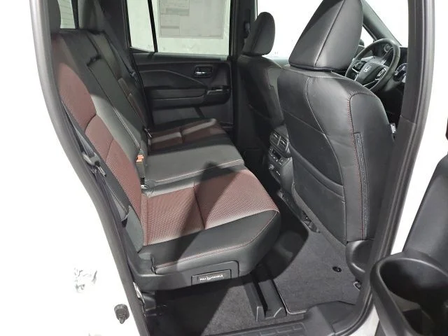 New 2026 Platinum White Pearl Honda Black Edition image 17