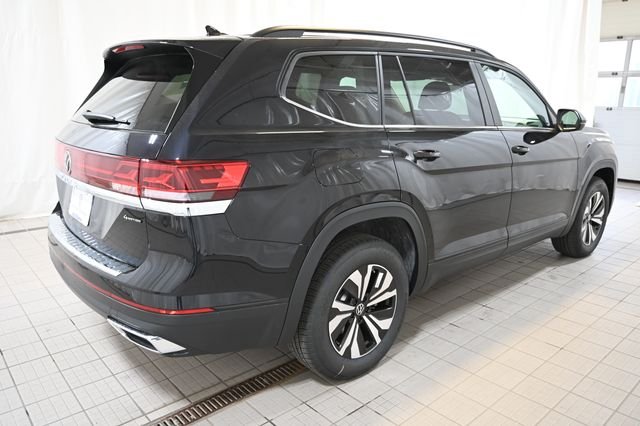 New 2026 Black Volkswagen 2.0T SE image 13