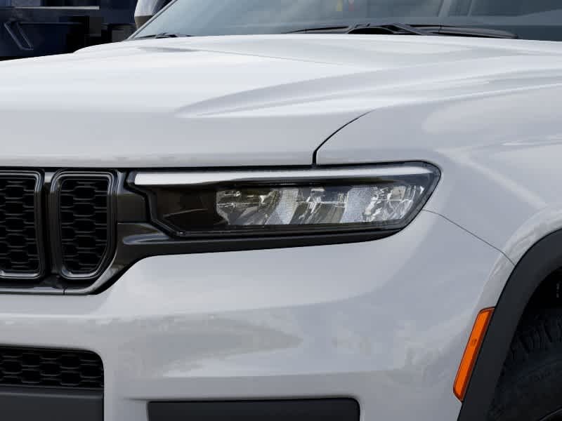 2025 Jeep Grand Cherokee L Altitude - Photo 10