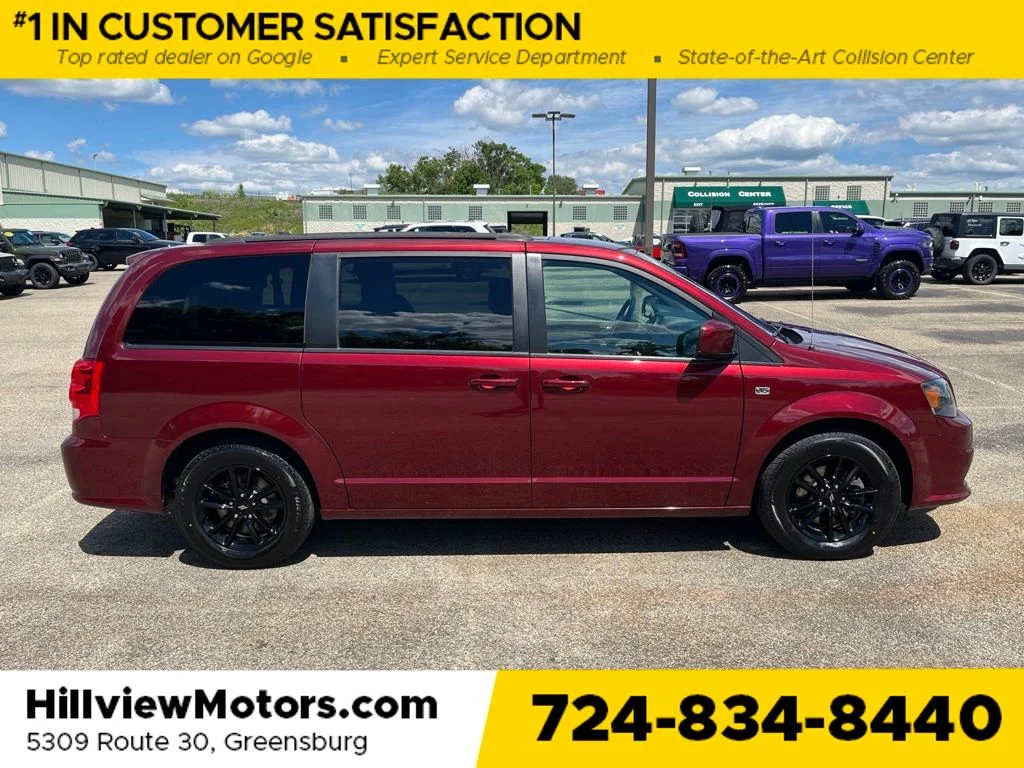 Used 2019 Red Dodge SE image 6
