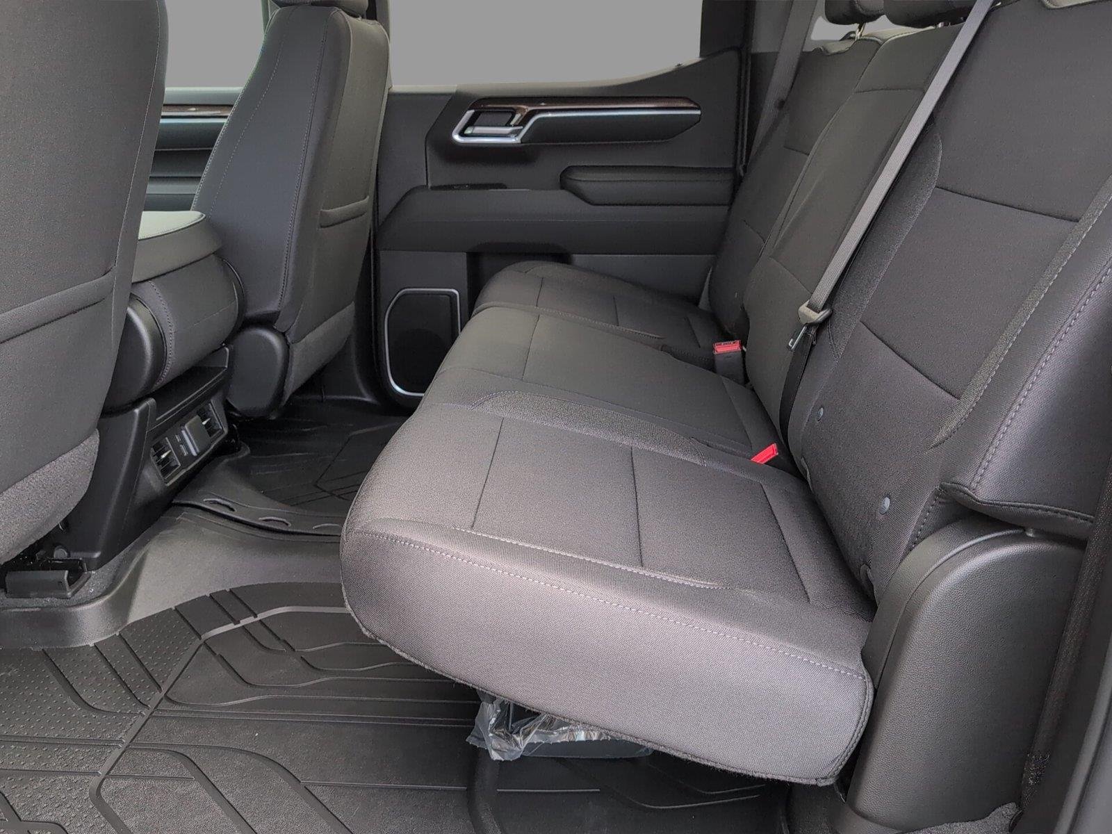2026 Chevrolet Silverado 1500 RST - Photo 32