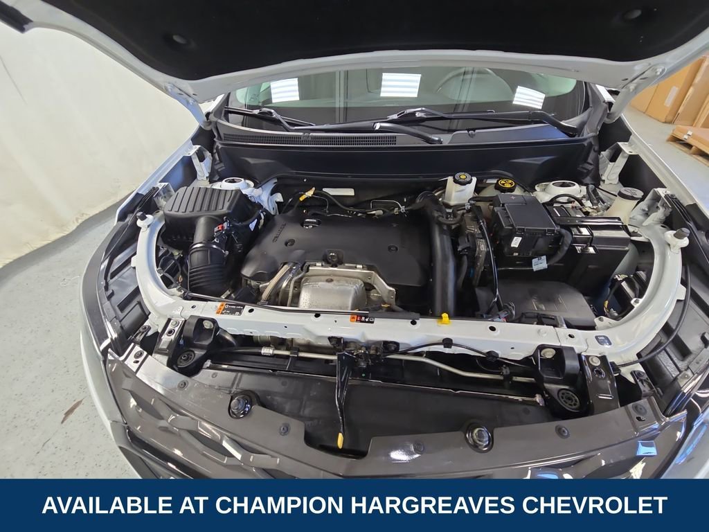 Used 2019 SUMMIT WHITE Chevrolet LT image 38