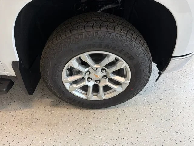 New 2026 Summit White Chevrolet LT image 17