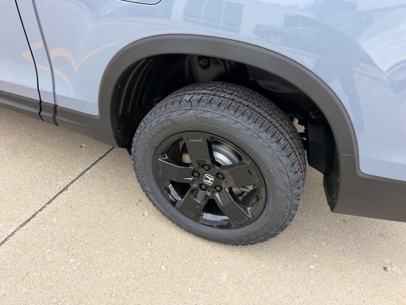 2026 Honda Ridgeline Black Edition - Photo 5