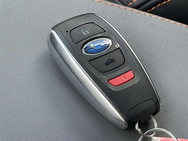 New 2026 CRYSTAL WHITE PEARL Subaru Limited Hybrid image 32