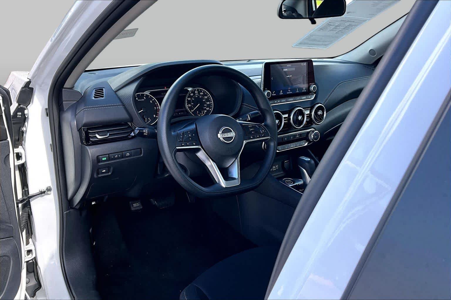 Used 2025 Fresh Powder Nissan SV image 17