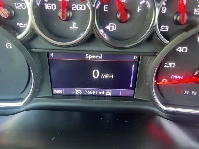 Used 2020 Gray Chevrolet LT image 30