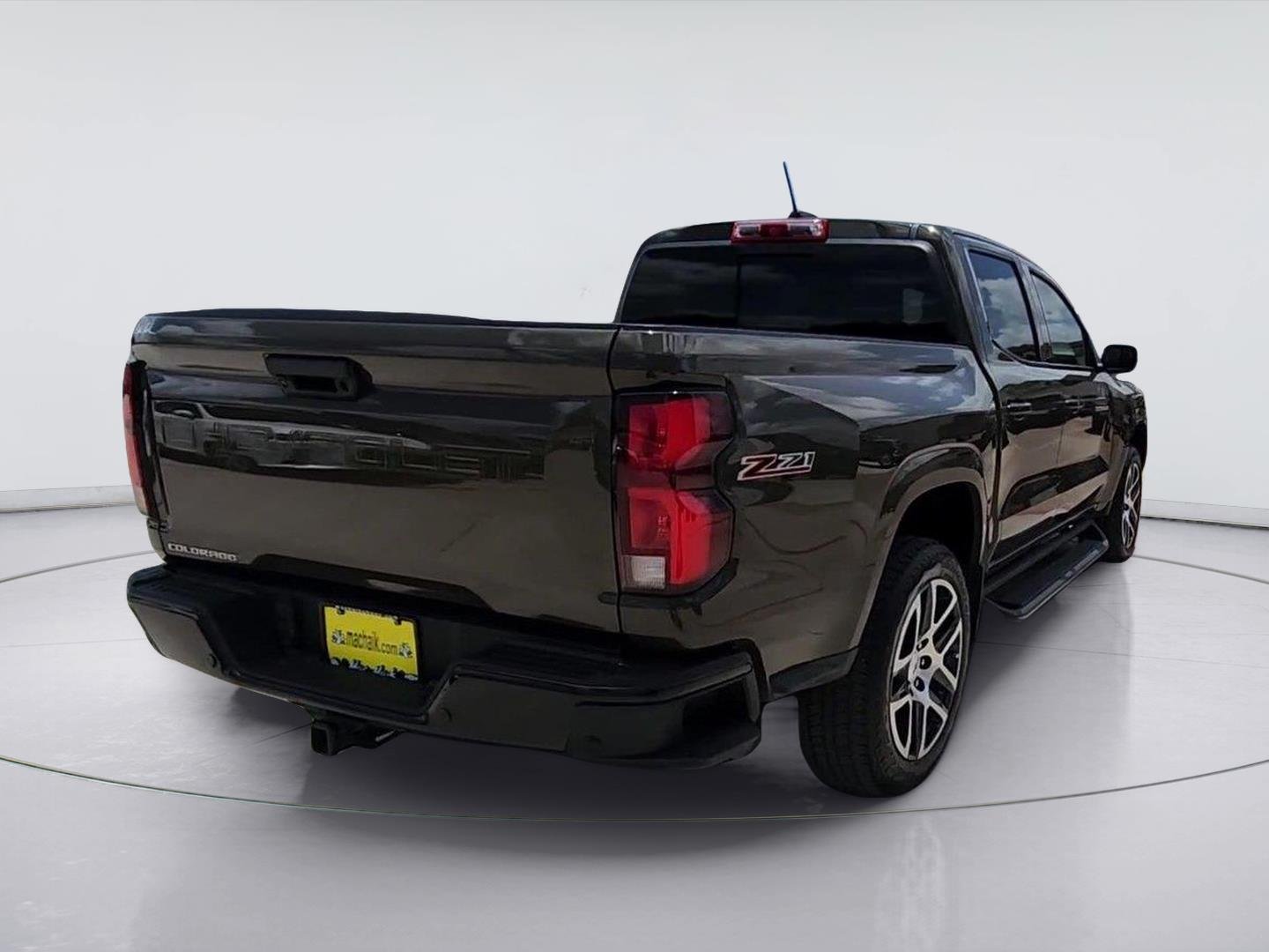 2024 Chevrolet Colorado Z71 - Photo 8