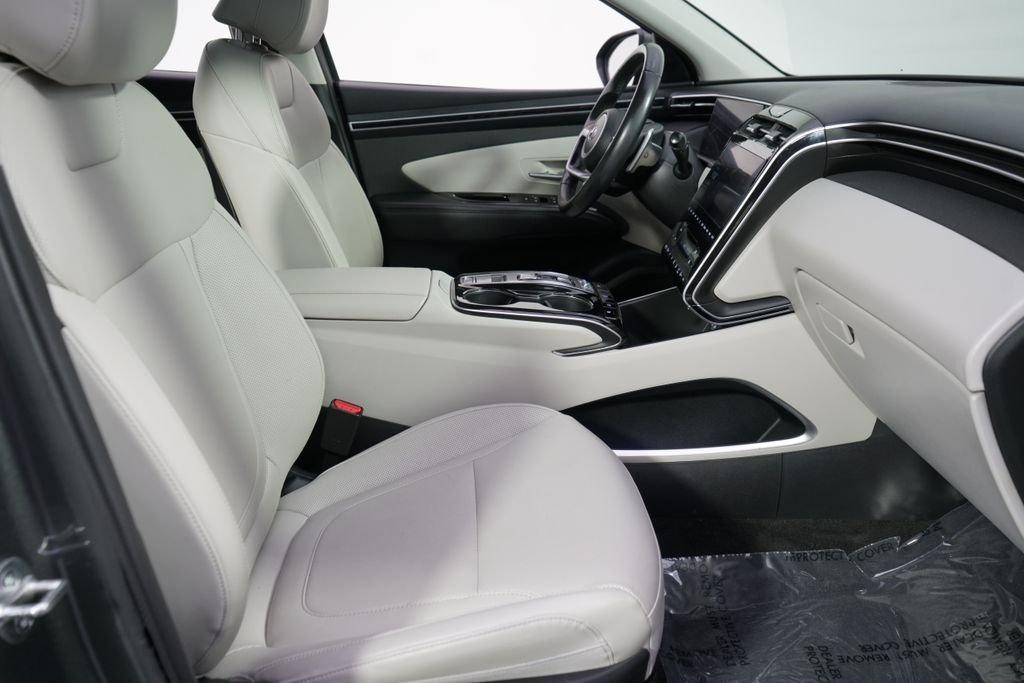 Used 2023 Gray Hyundai SEL Convenience image 16