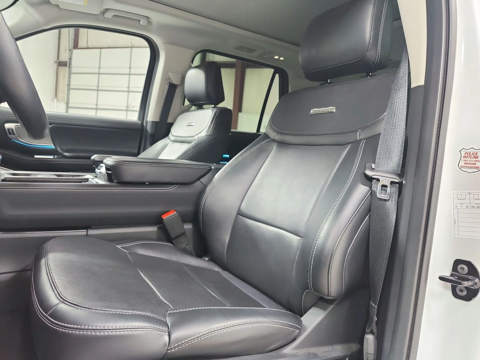 Used 2025 White Ford Platinum image 10