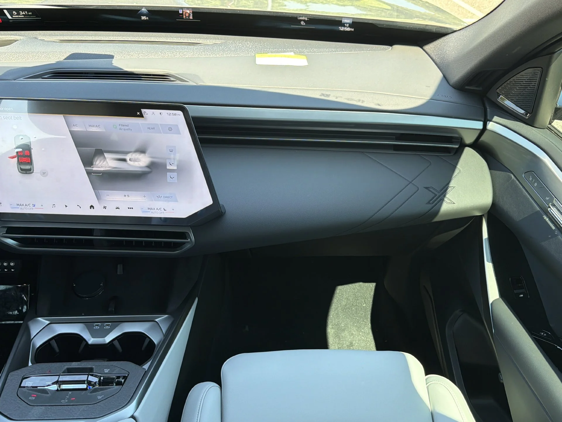 New 2027 Dravit Grey Metallic BMW  image 16