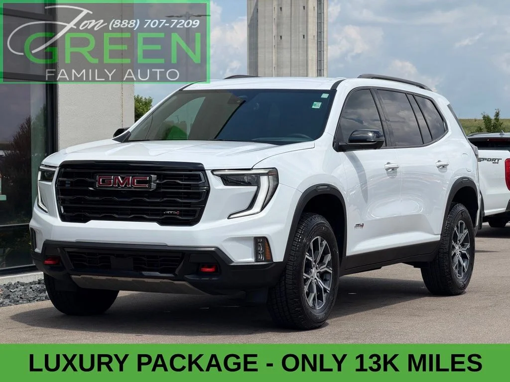 Used 2024 White GMC AT4 image 1