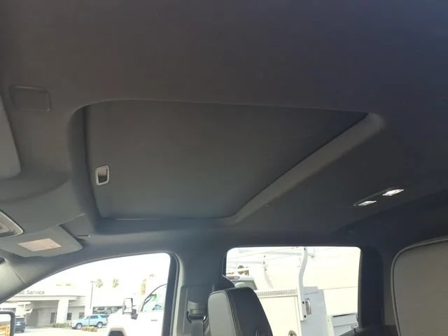 Used 2025 Onyx Black GMC Denali image 21