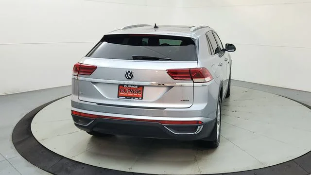 Used 2020 Silver Volkswagen 2.0T SEL image 9