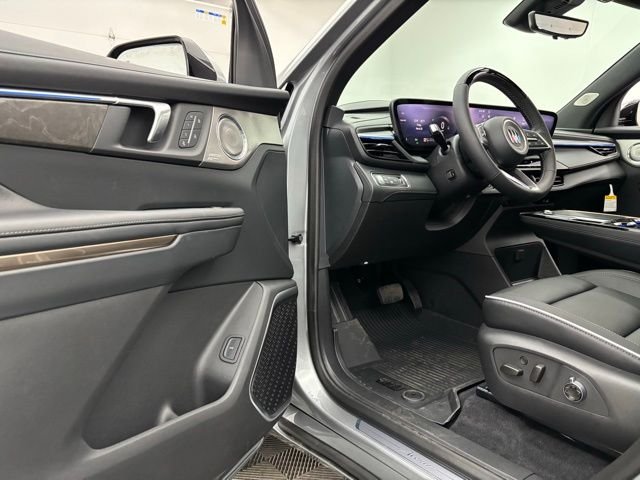 New 2026 Moonstone Gray Metallic Buick Avenir image 20