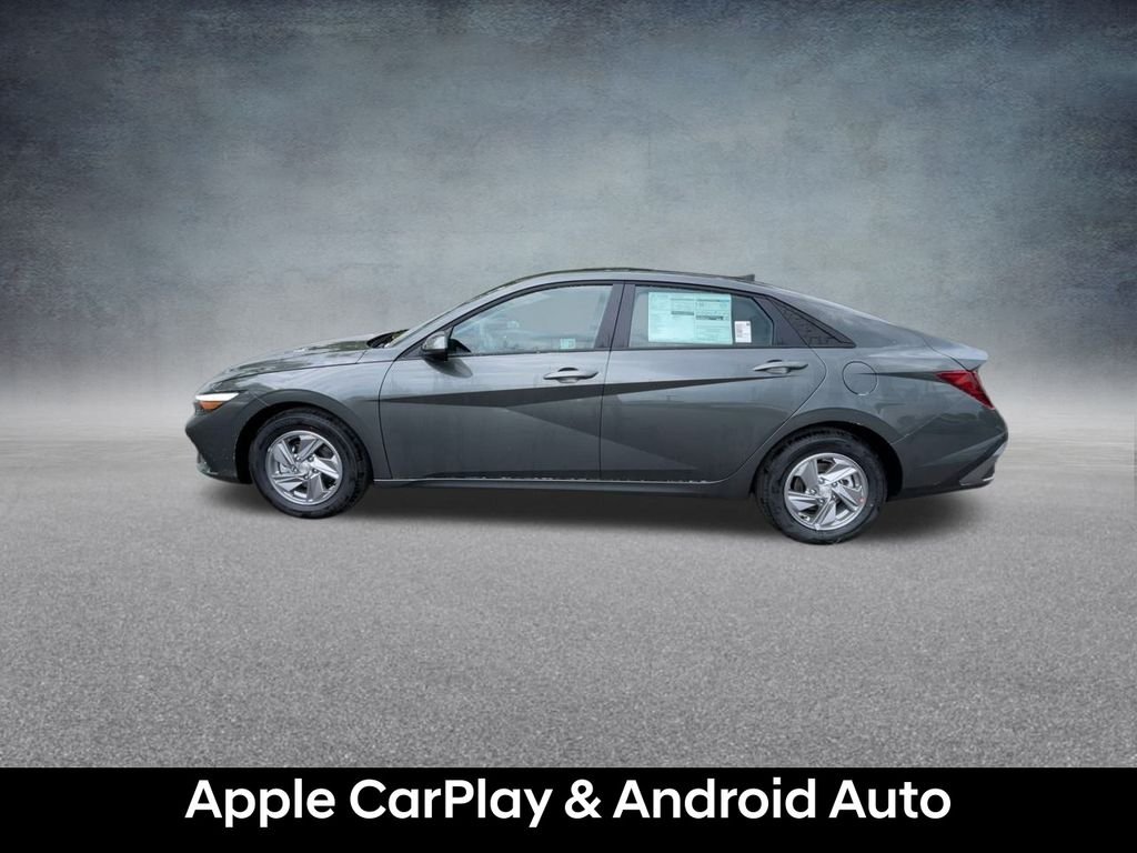 2025 Hyundai Elantra SE - Photo 15