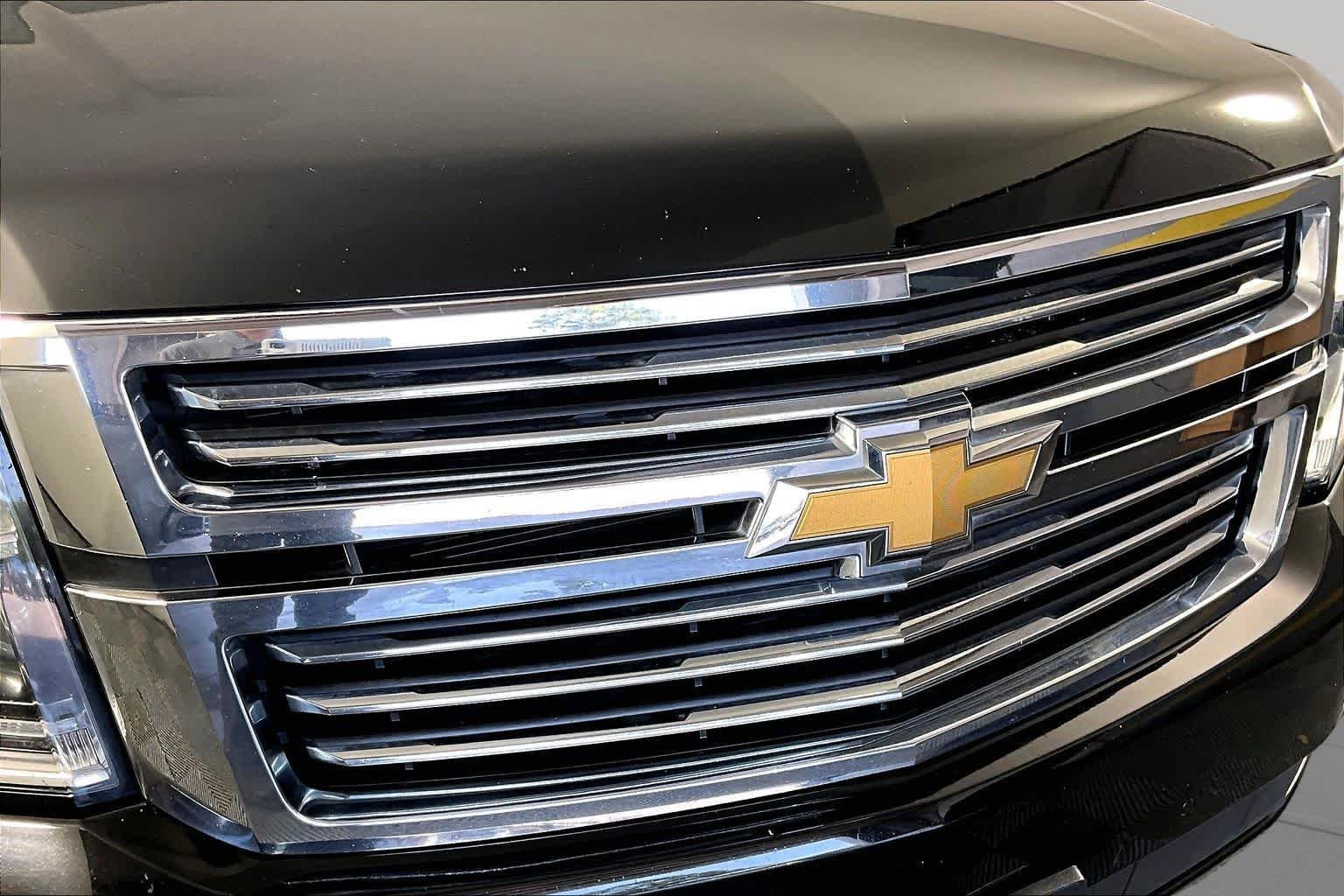 Used 2018 Black Chevrolet Premier image 28