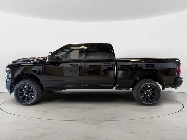 New 2026 Diamond Black Crystal Pearlcoat Ram LARAMIE CREW CAB 4X4 6
