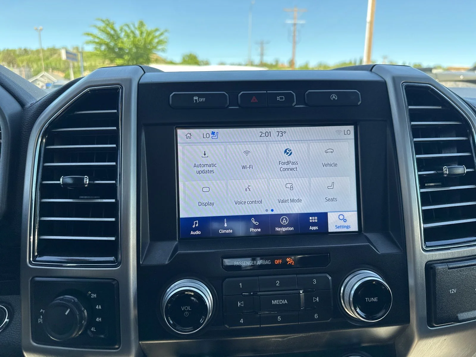 Used 2020 Black Ford Platinum image 63