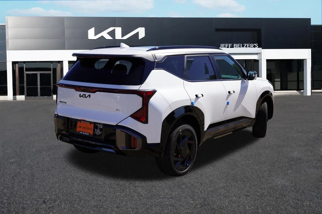 New 2027 Snow White Pearl Kia X-Line SX image 3