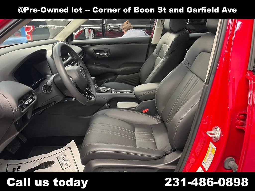 Used 2024  Honda EX-L image 13