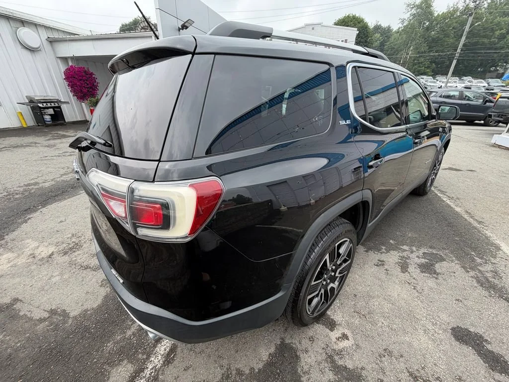 Used 2019 EBONY TWILIGHT METALLIC GMC SLE image 5