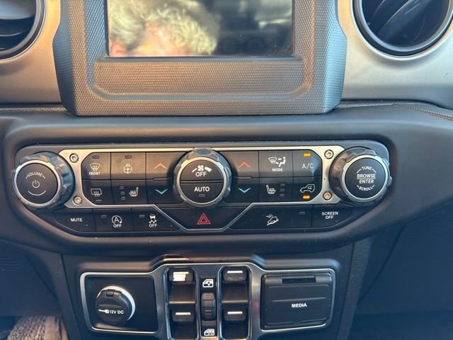 Used 2021 Gray Jeep Unlimited Sport S image 19