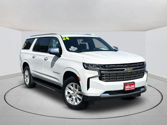 2024 Chevrolet Suburban 4WD 1500 Premier's photo