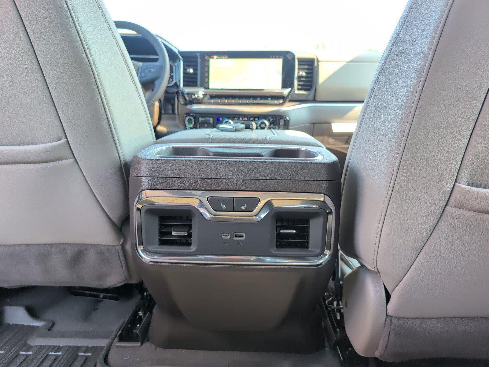 New 2026 Glacier White Tricoat GMC SLT image 34