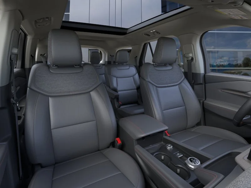 New 2026 Space White Metallic Ford Active image 10