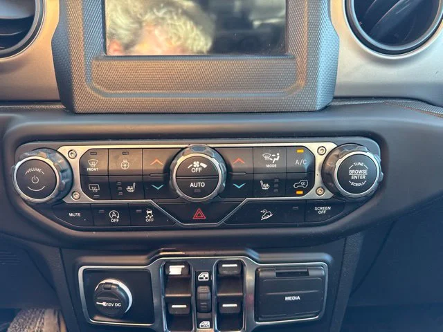 Used 2021 Gray Jeep Unlimited Sport S image 19
