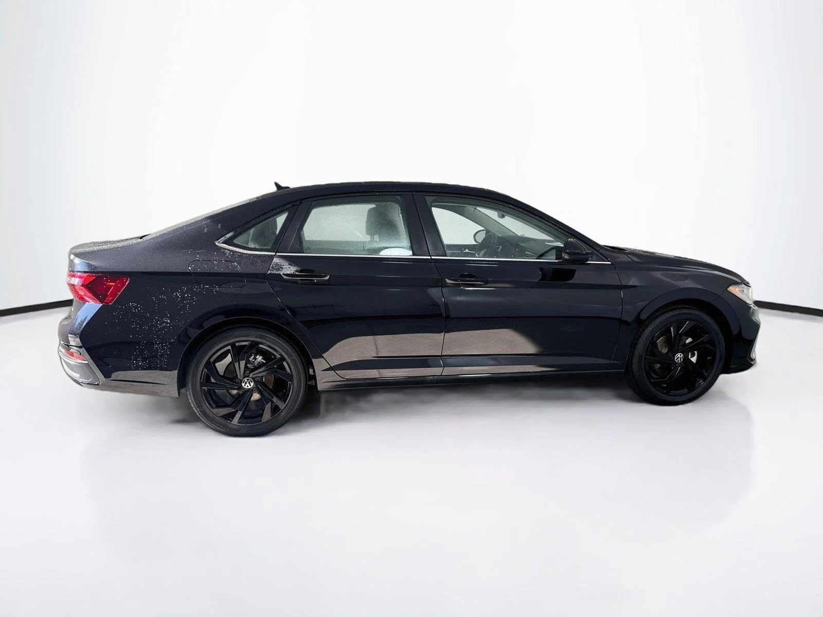 New 2027 Deep Black Pearl Volkswagen SE image 8