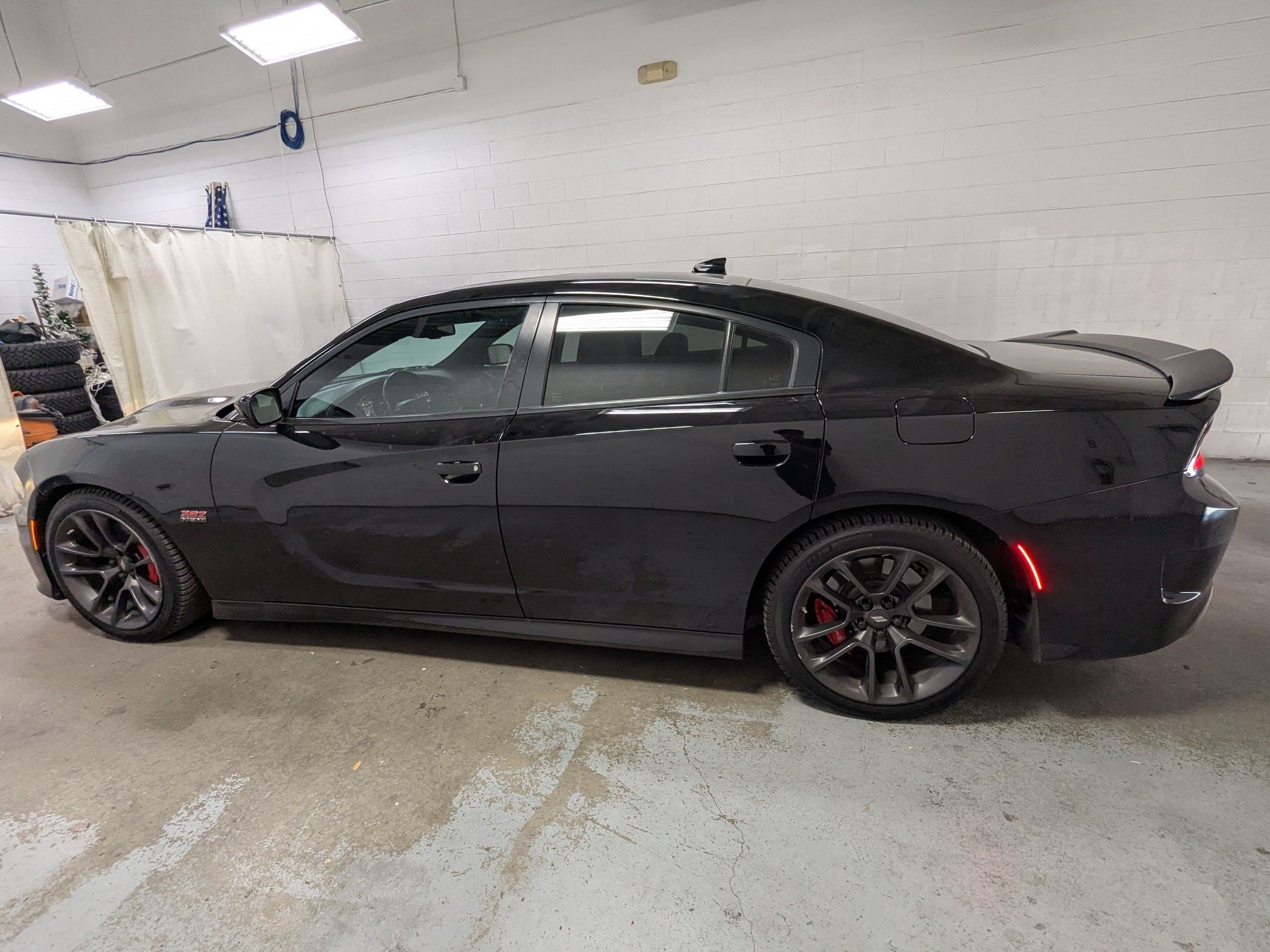 Used 2021 Pitch Black Clearcoat Dodge Scat Pack image 8