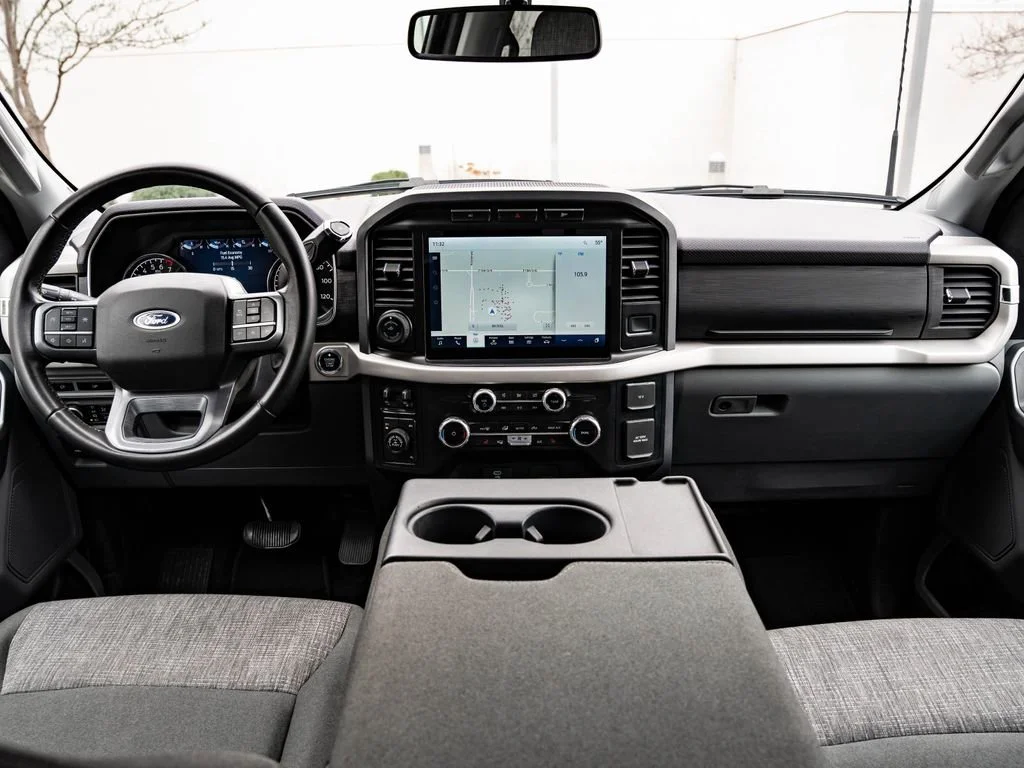 Used 2023 Antimatter Blue Metallic Ford XLT image 33