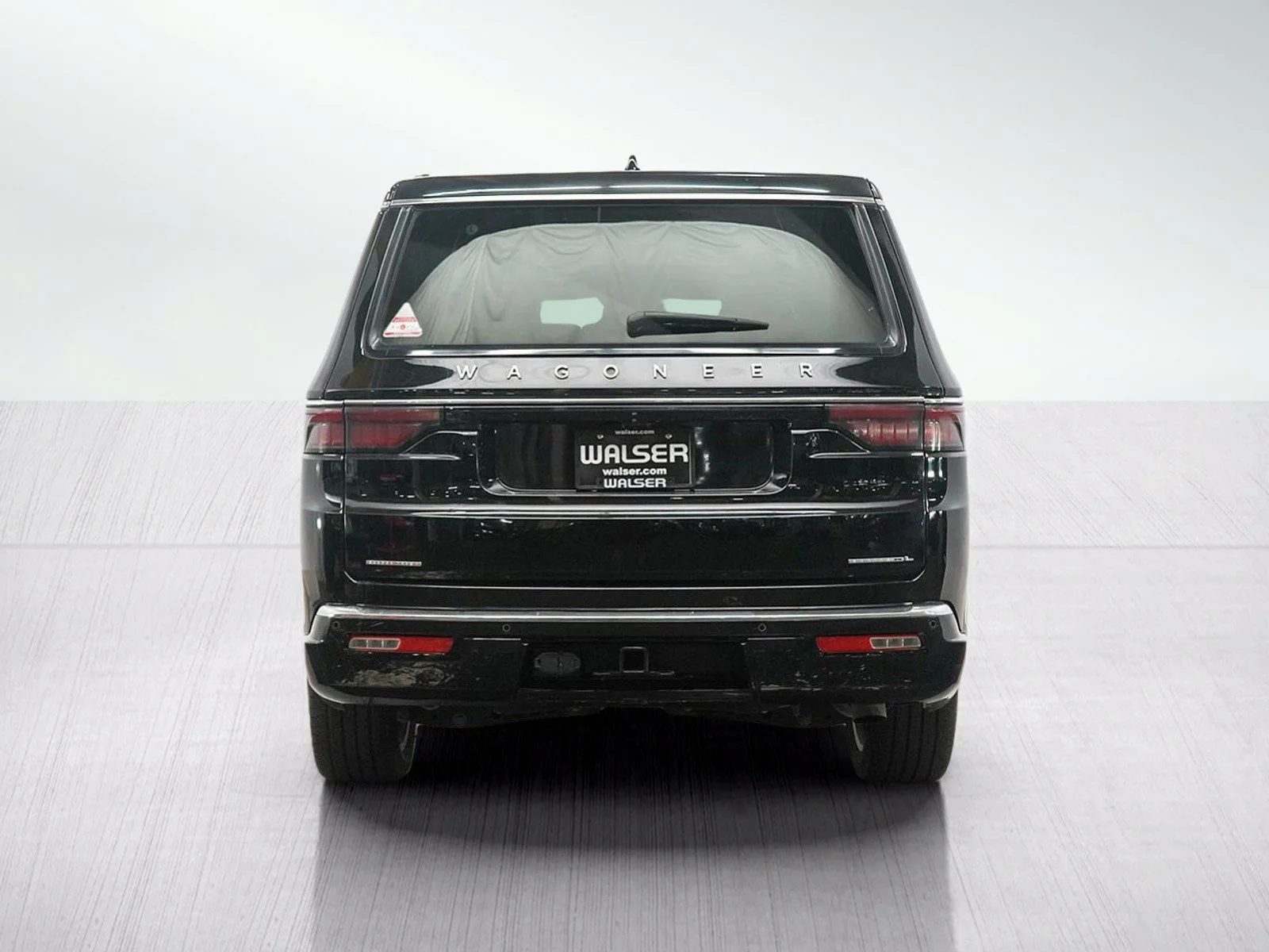 Used 2023 Diamond Black Crystal Pearlcoat Jeep Series II image 4
