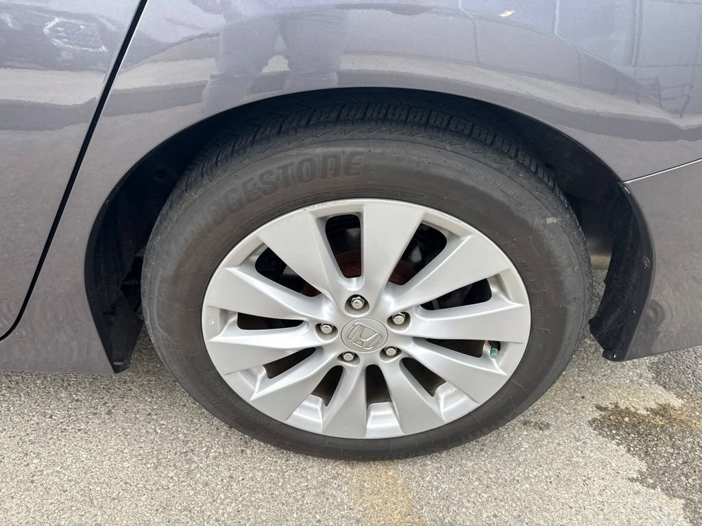 Used 2015  Honda EX-L image 13