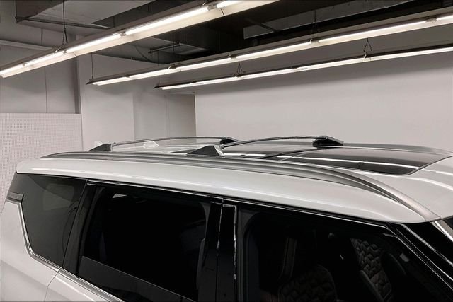 New 2026 Everest White Pearl Tricoat Nissan Platinum Reserve image 12