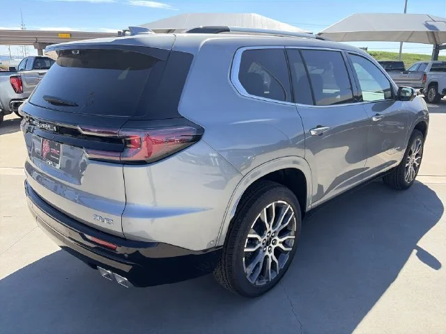 New 2027 Silver GMC Denali Ultimate image 6